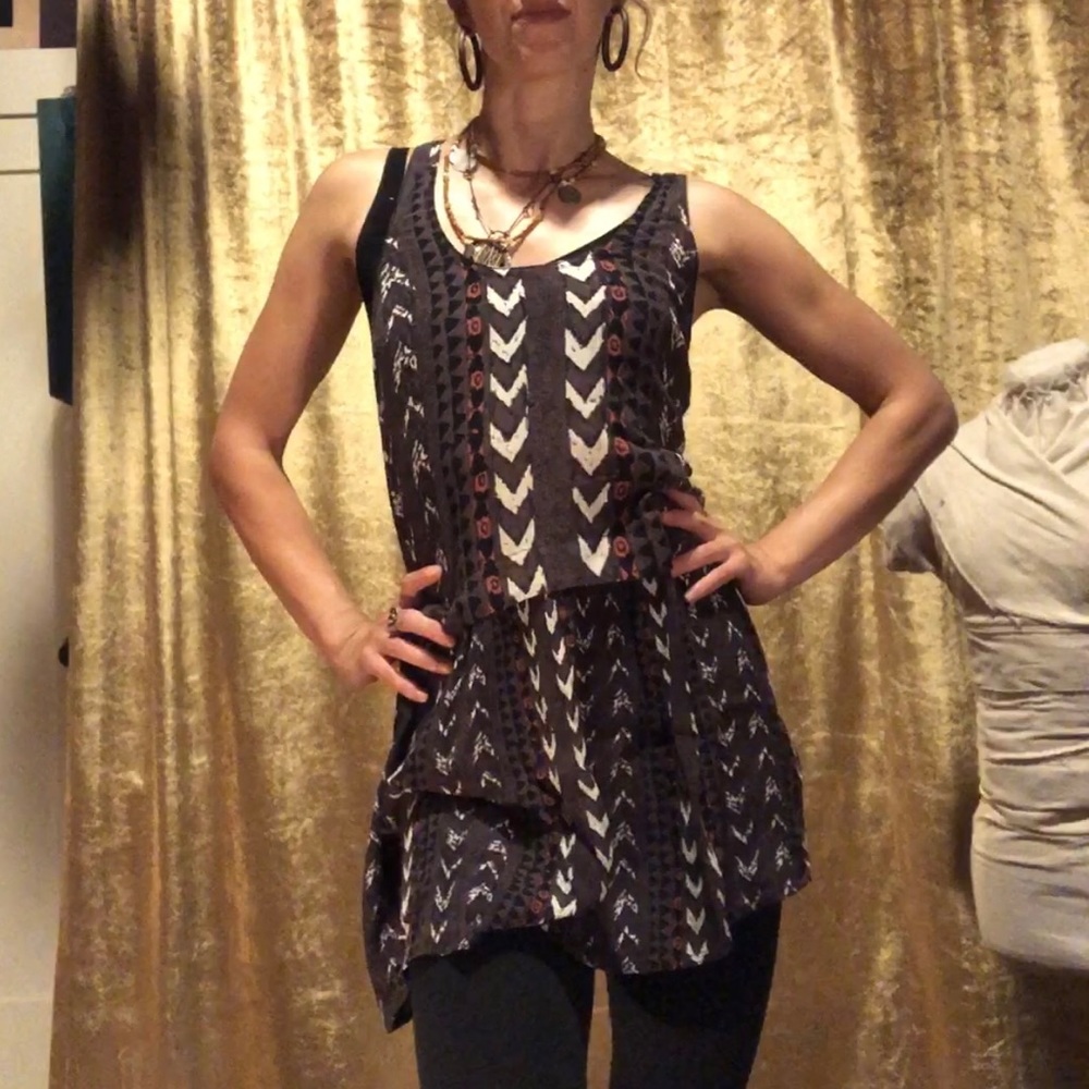 Wilfred Aritzia crossback bohemian dress (medium)